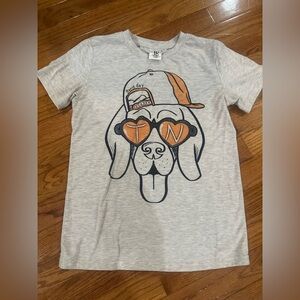 Tn Vols gray short sleeve kids youth size 10 T-shirt